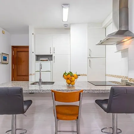 Apartment 797 Holiday Rentals- Acogedor Apartamento En El Centro De Benalmadena