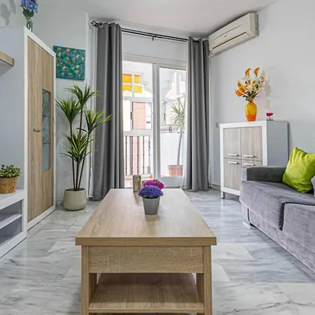 797 Holiday Rentals- Acogedor Apartamento En El Centro De