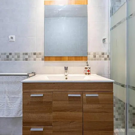 797 Holiday Rentals- Acogedor Apartamento En El Centro De *