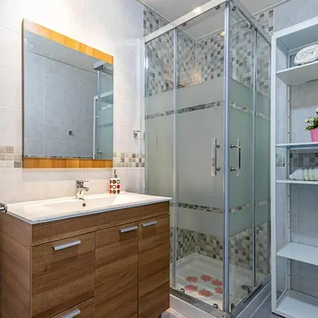 Apartment 797 Holiday Rentals- Acogedor Apartamento En El Centro De Benalmadena